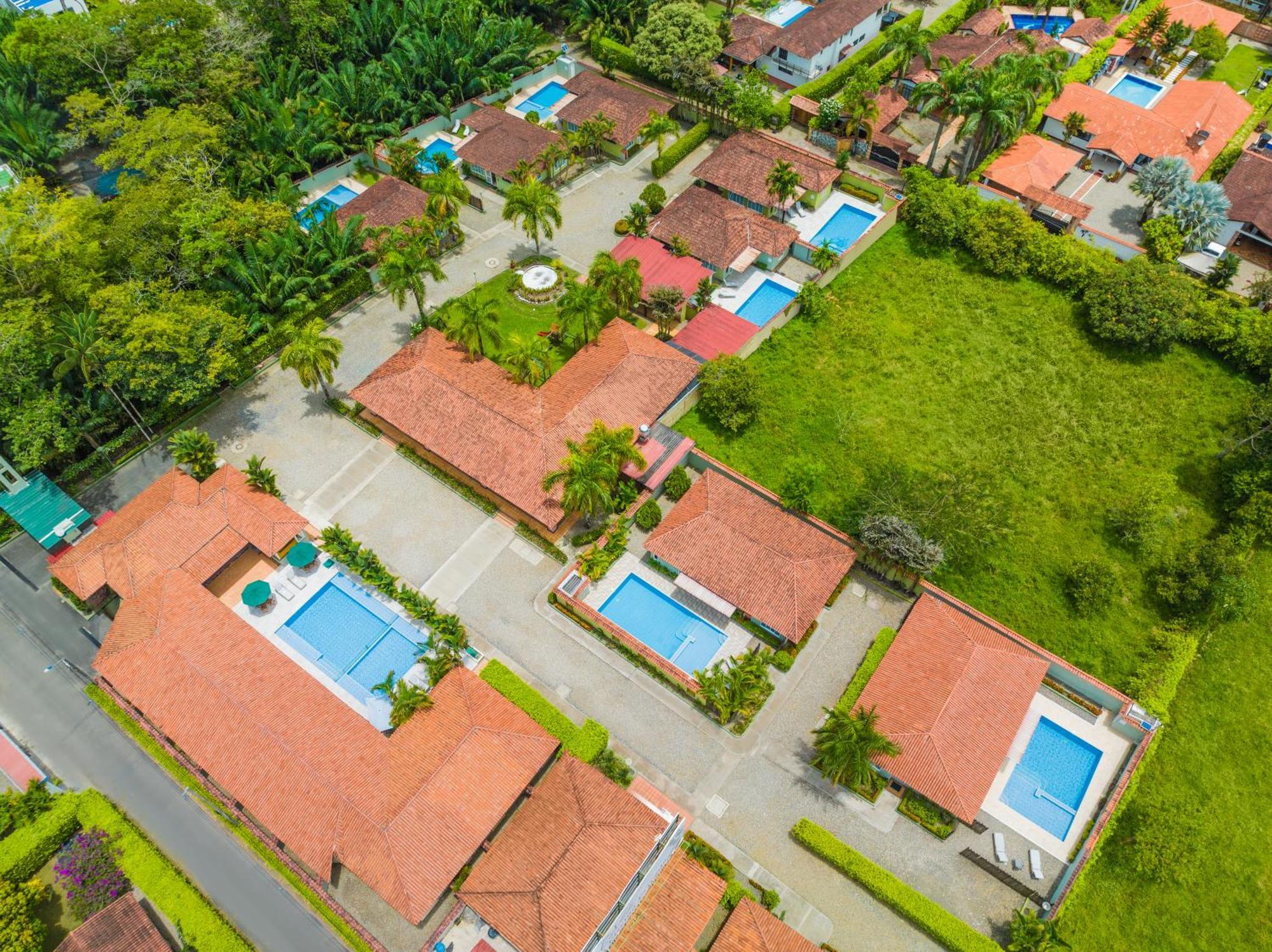 Hotel Paloverde Villas Campestres Apiay Buitenkant foto
