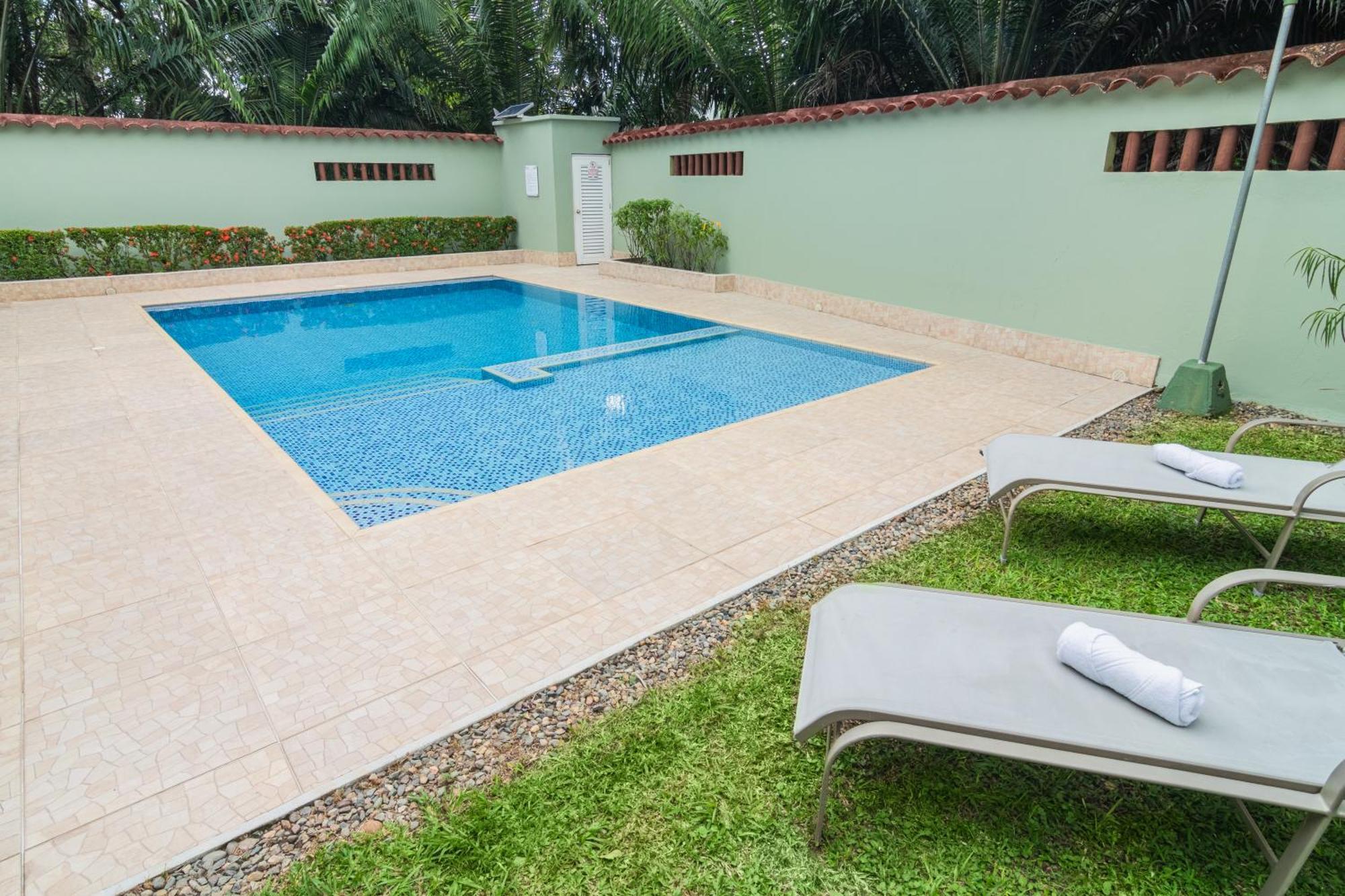 Hotel Paloverde Villas Campestres Apiay Buitenkant foto